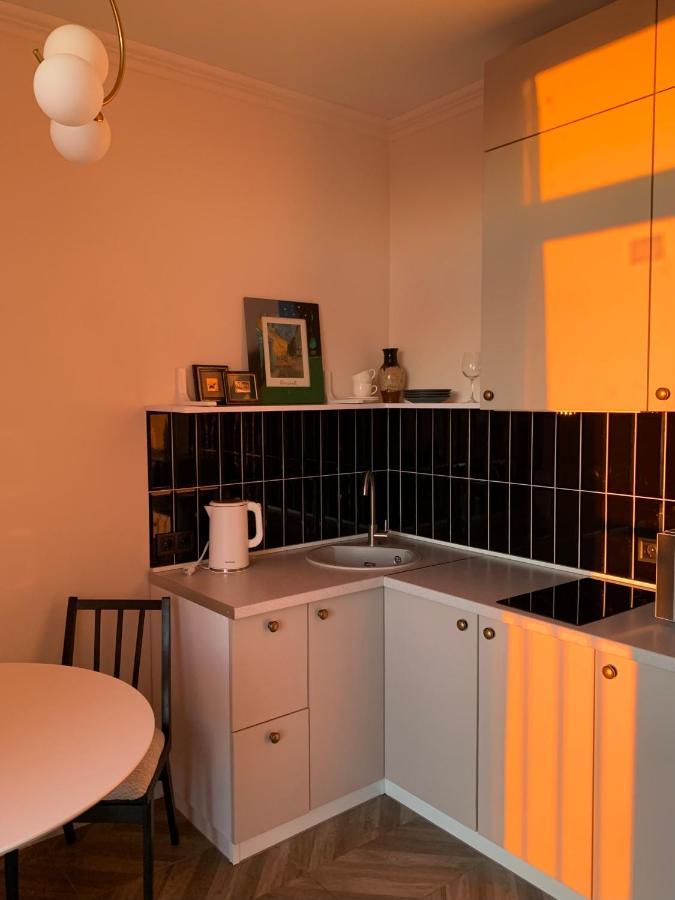 с закатами жк парк фонтанов Apartment *